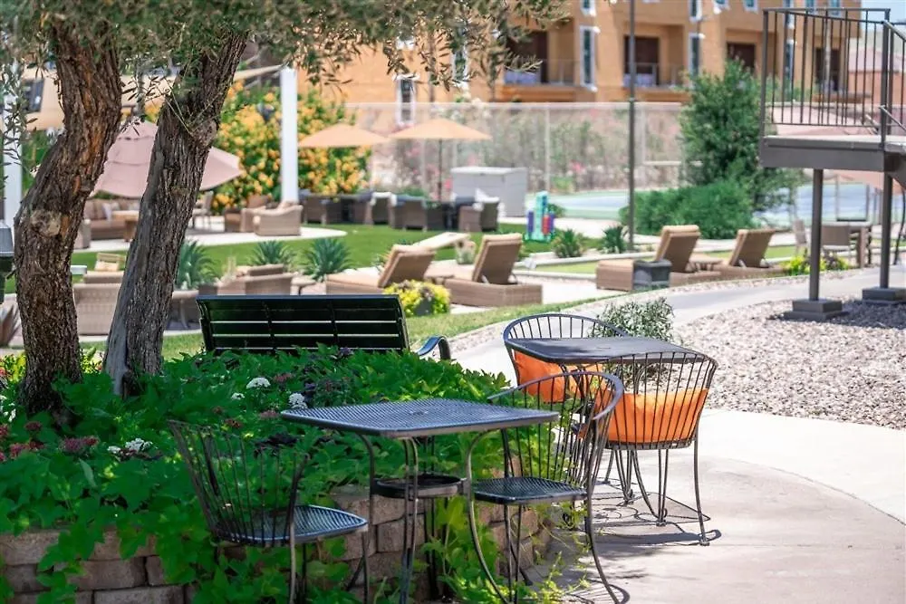 125 Fully Furnished 1Br Suite-Prime Location Scottsdale